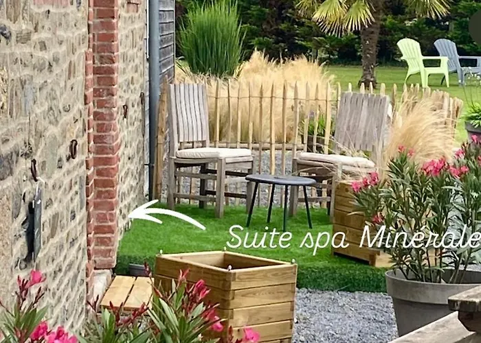 Jacuzzi Privatif Interieur 6km Du Mont Saint Michel Pensión *